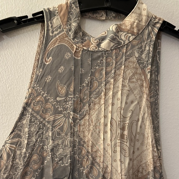 Free People Backless Dress - Gray and Tan - Preloved - Picture 3 of 6